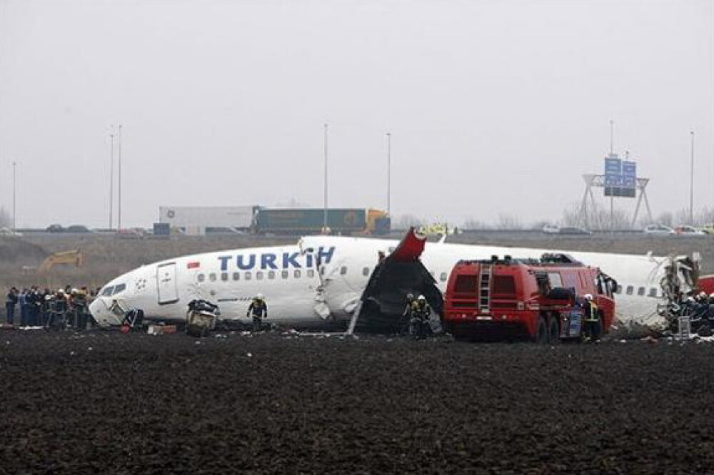 Avion prabusit langa Amsterdam! 9 morti si 50 de raniti! - Imaginea 19