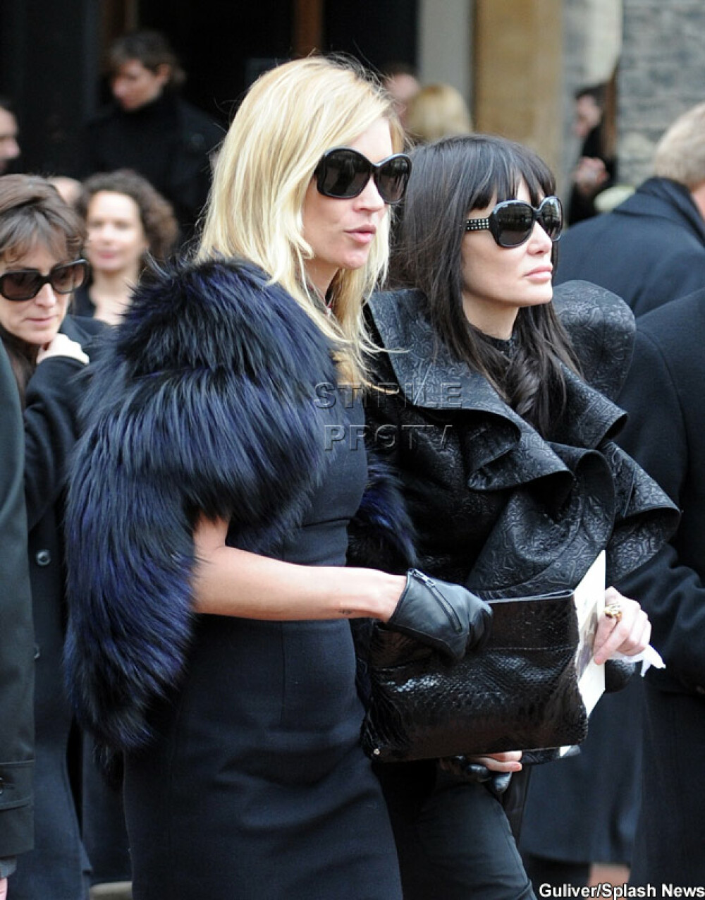 Kate Moss si Naomi Cambell si-au luat adio de la Alexander McQueen! - Imaginea 2
