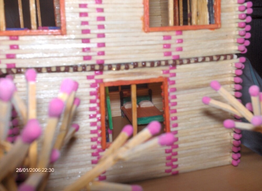 Arta chibritului. Un timisorean construieste cladiri in miniatura doar din bete - Imaginea 3