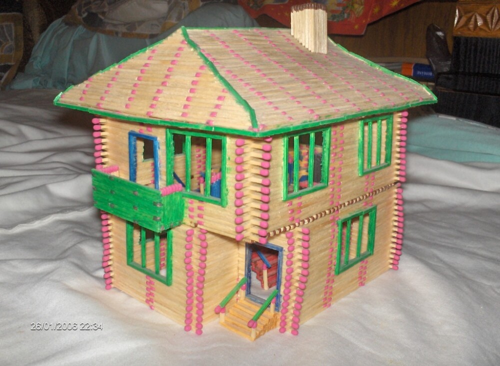 Arta chibritului. Un timisorean construieste cladiri in miniatura doar din bete - Imaginea 6