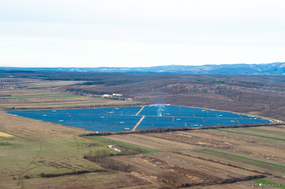 Sebis va avea cel mai mare parc fotovoltaic din Romania. Investitie cat 28 de insule in Grecia - Imaginea 3