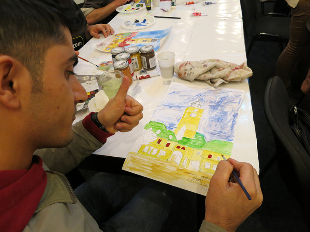 Studentii Erasmus si-au fabricat propriile suveniruri in cadrul unui workshop organizat la Sibiu - Imaginea 2