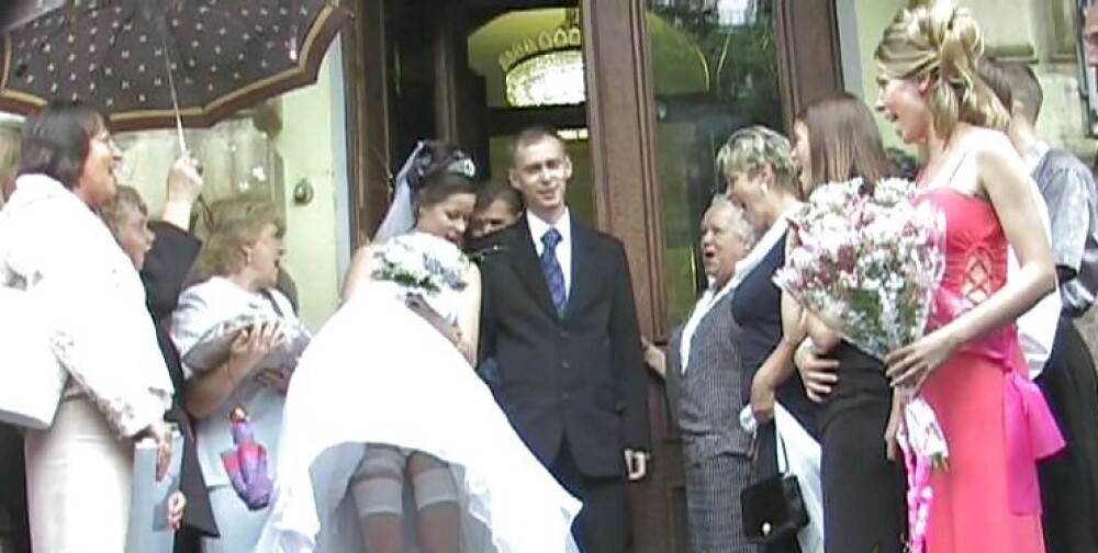 Pozele de nunta pe care familia nu o sa le vada niciodata. Cum au fost surprinse aceste mirese. FOTO - Imaginea 8