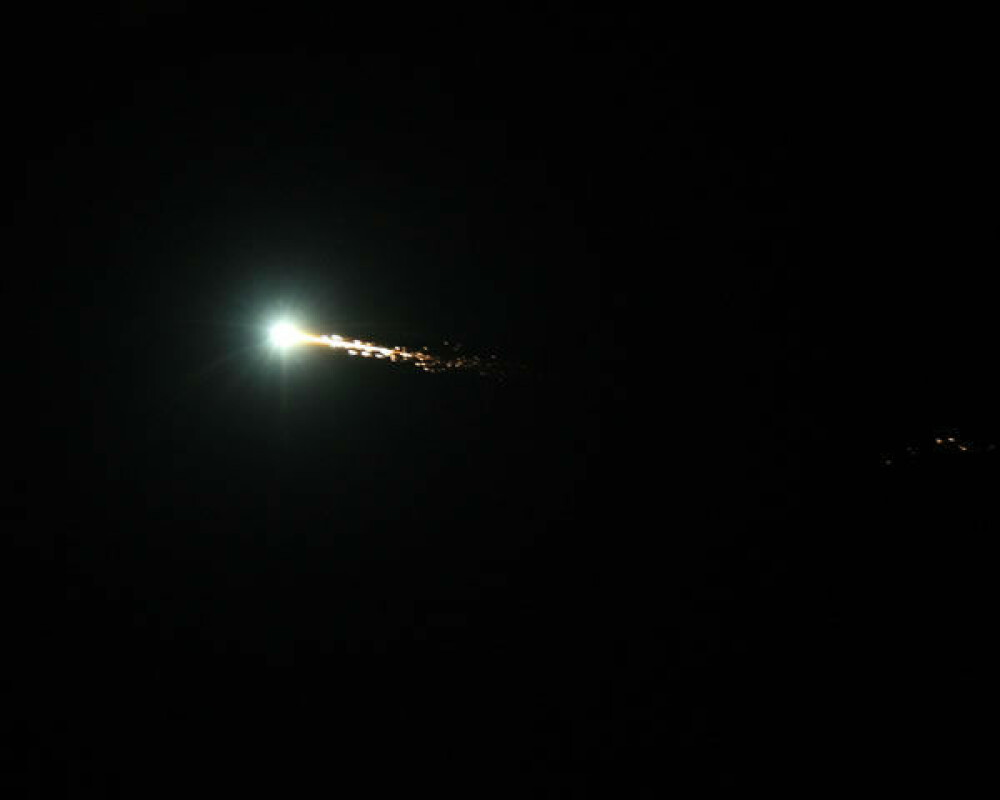 Foto si Video: Un meteorit a fost filmat deasupra orasului San Francisco, dupa cel cazut in Rusia - Imaginea 6