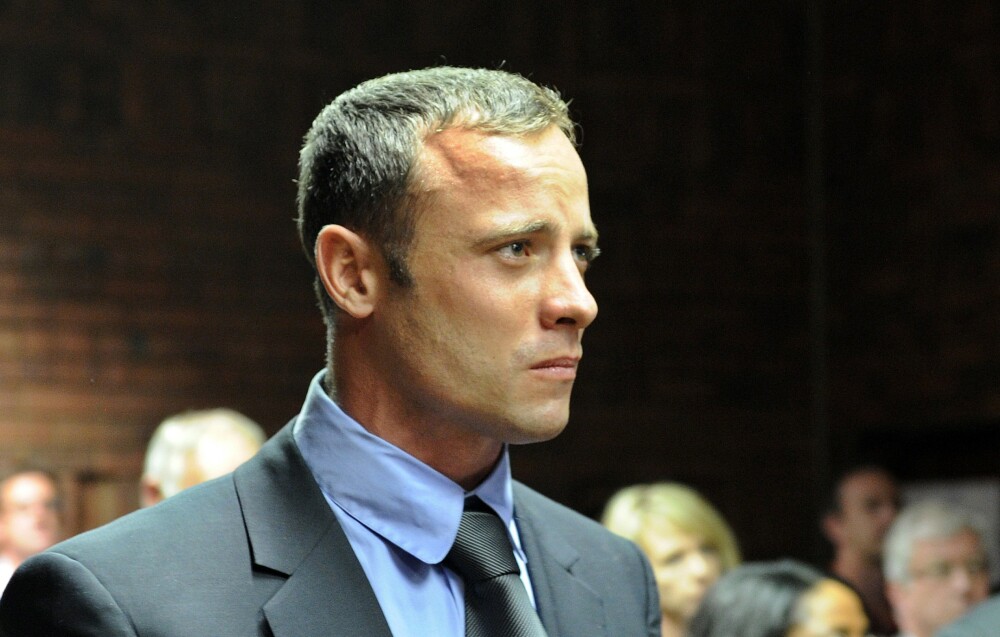 Procesul in care Oscar Pistorius este acuzat de uciderea fostei iubite a inceput. Sportivul a pledat nevinovat - Imaginea 3
