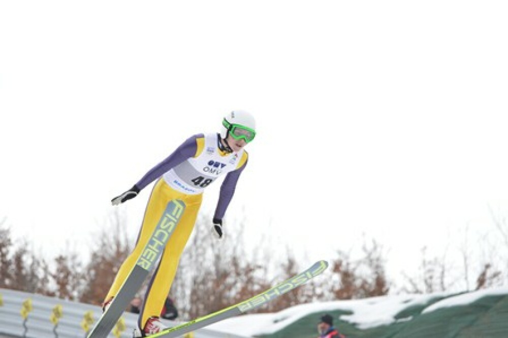 Record la sarituri cu schiurile: Slovenia a luat aurul dupa ce Prevc Cene a sarit 99 de metri - Imaginea 2