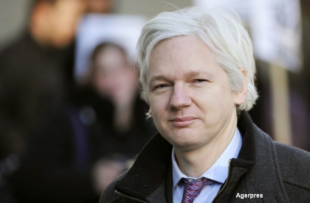 Julian Assange, condamnat la închisoare în Marea Britanie. Reacţia susţinătorilor săi - Imaginea 11