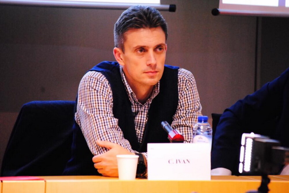 Cine e Cătălin Ivan, candidatul la Cotroceni care și-a criticat ani la rând propriul partid - Imaginea 4