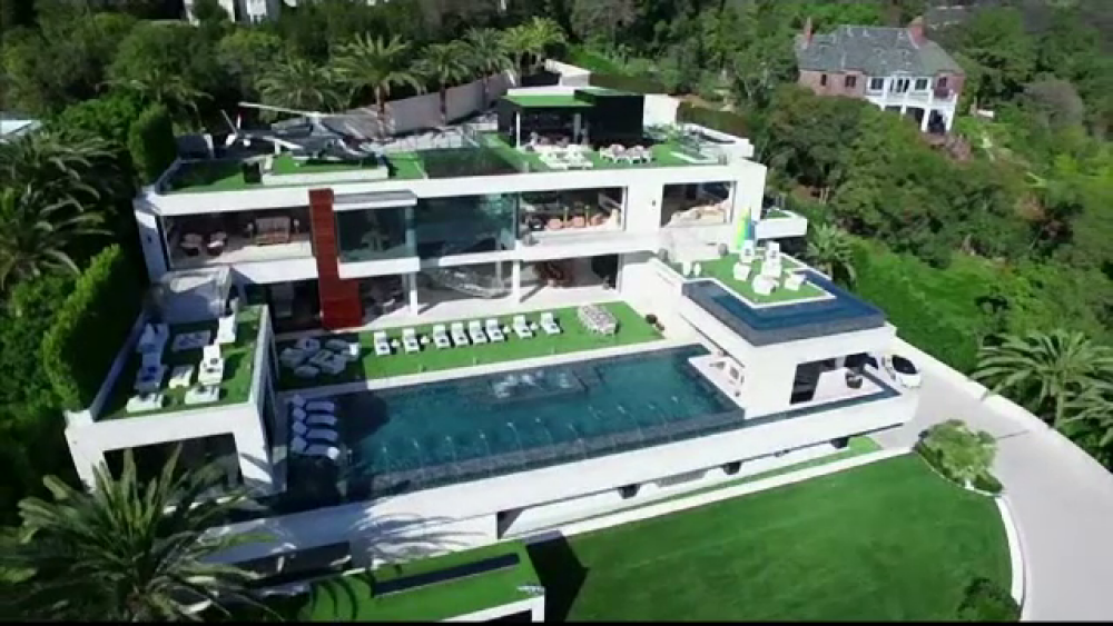Cea mai scumpa casa din SUA, scoasa la vanzare cu 250 mil. dolari. Cum arata proprietatea cu heliport pe acoperis - Imaginea 1