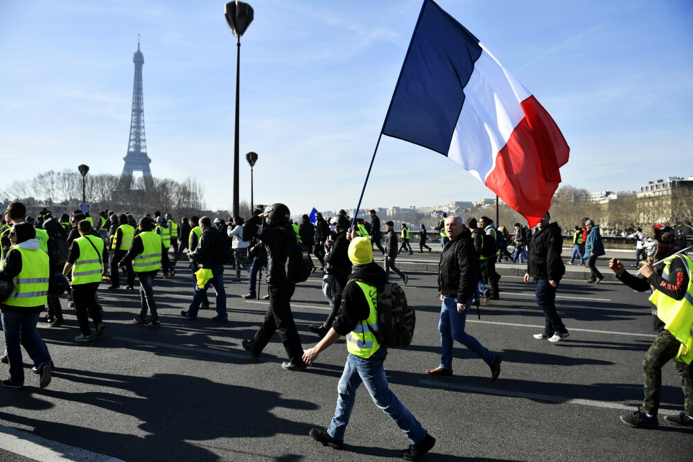 Peste 41.000 de ”veste galbene” în stradă, în Franța. Al 14-lea weekend de proteste - Imaginea 2