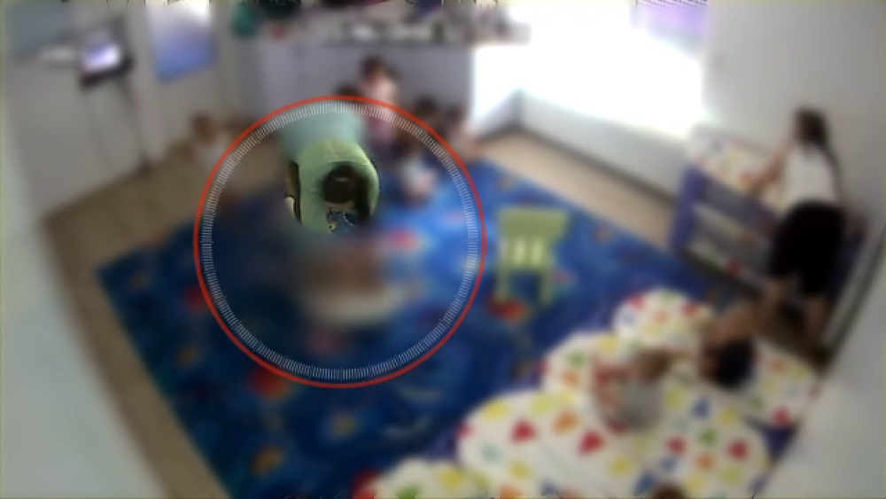 A început procesul Rominei Rotariu, educatoarea acuzată că a băgat un copil în spital - Imaginea 3