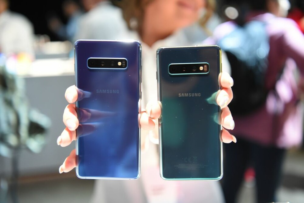iLikeIT. Samsung a lansat 4 telefoane performante: Galaxy S10, S10 Plus, S10 E și Galaxy Fold - Imaginea 3