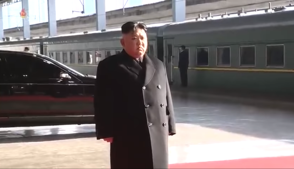 Primele imagini cu Kim Jong-un din călătoria de 47 de ore cu trenul către Vietnam. VIDEO - Imaginea 1
