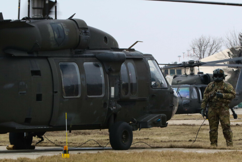 Sute de militari americani cu tancuri şi elicoptere, trimişi în România pentru o operaţiune - Imaginea 3
