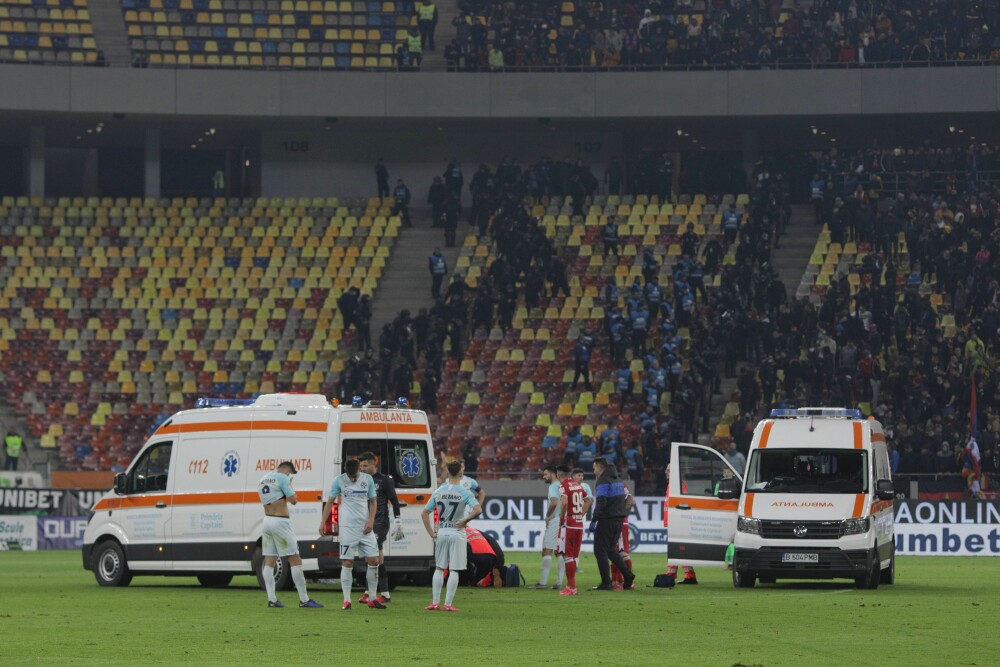 Dinamo - FCSB, scor 2-1. Meciul a fost oprit de două ori, un jucător a ajuns la spital - Imaginea 3