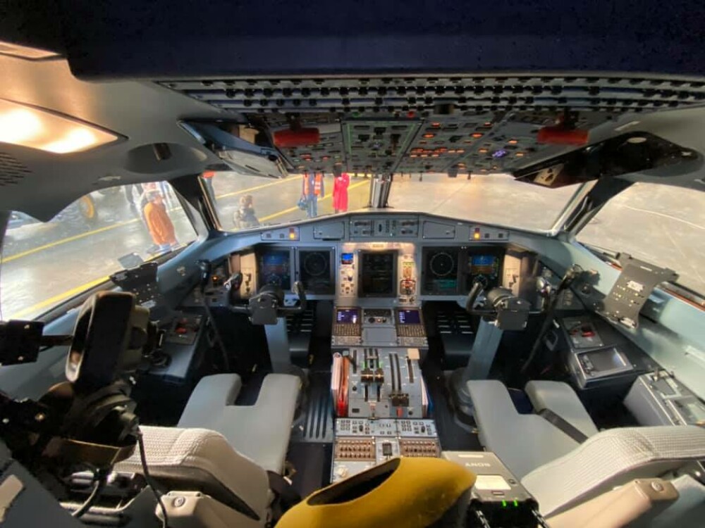 TAROM cumpără noi avioane. Cum arată primul ATR 72, folosit pentru curse scurte - Imaginea 6