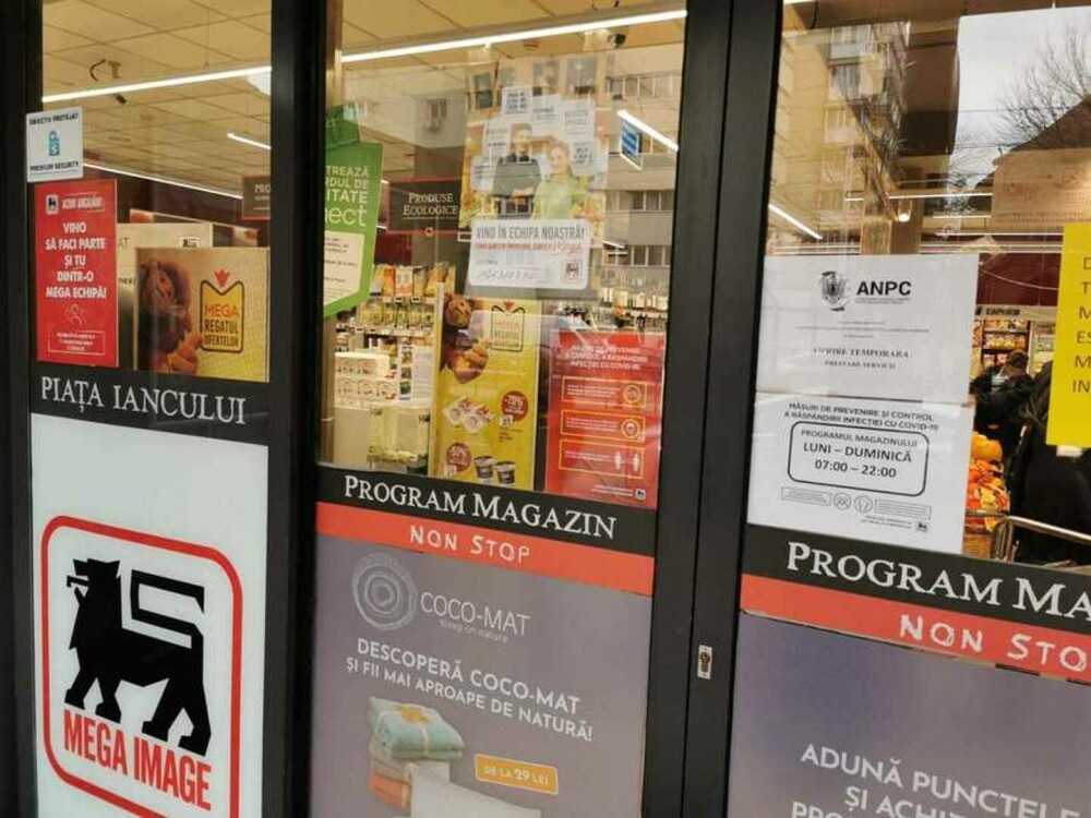 Muște moarte și gândaci de bucătărie la două magazine Mega Image din București. ANPC a aplicat sancțiuni - Imaginea 1