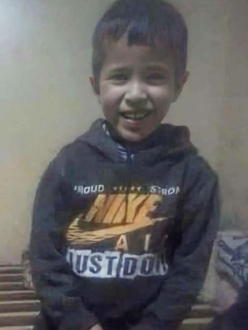 Un fotbalist se oferă să cumpere o casă pentru familia lui Rayan Oram, băiatul din Maroc căzut într-un puț - Imaginea 16