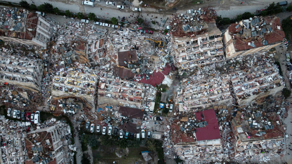 Cutremure devastatoare în Turcia și Siria. Bilanțul deceselor a depășit 12.000, iar eforturile de căutare și salvare continuă - Imaginea 14