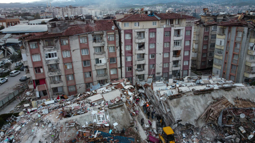 Cutremure devastatoare în Turcia și Siria. Bilanțul deceselor a depășit 12.000, iar eforturile de căutare și salvare continuă - Imaginea 15