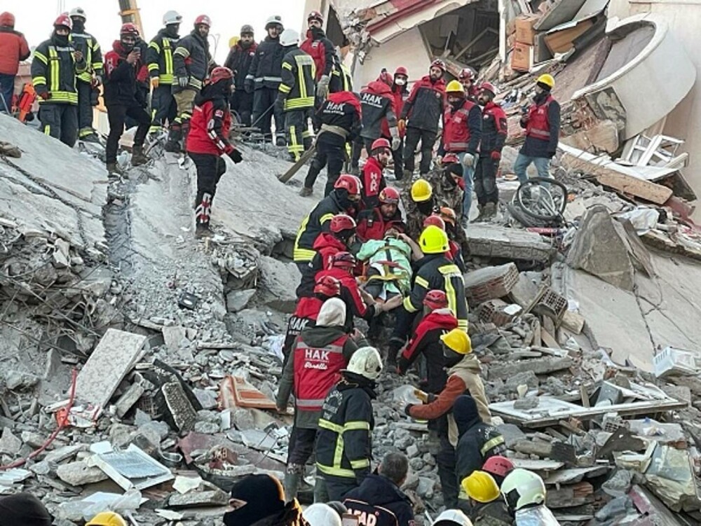 Cutremure în Turcia și Siria. Peste 20.000 de oameni au murit. Banca Mondială oferă 1,78 miliarde de dolari ajutor Turciei - Imaginea 46