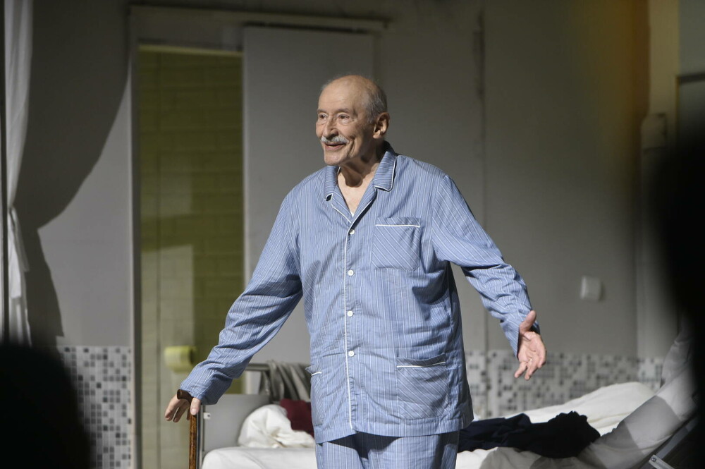 Victor Rebengiuc a împlinit 90 de ani. Actorul a apărut în peste 50 de filme | GALERIE FOTO - Imaginea 1
