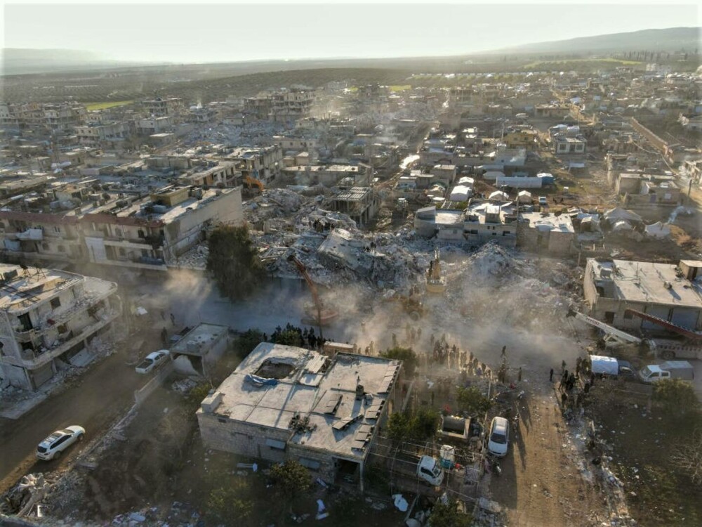 Ce a mai rămas din orașul sirian Alep, distrus vreme de 12 ani de un război civil, iar acum zguduit de cutremure devastatoare - Imaginea 2