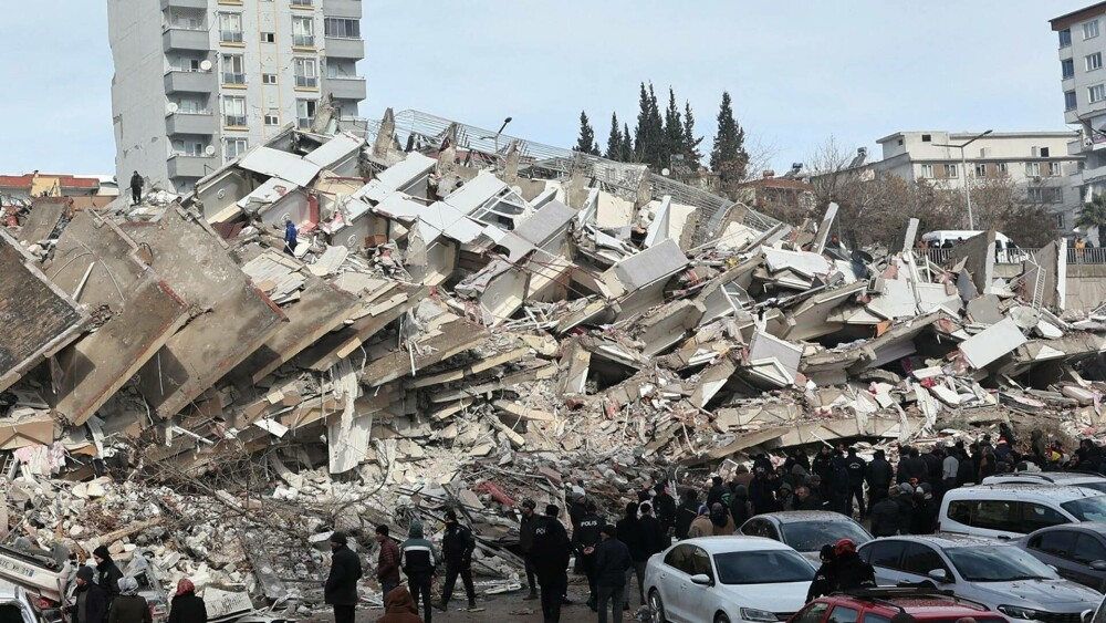 Turcia comemorează victimele cutremurului din 6 februarie 2023, cel mai grav dezastru din istoria modernă a ţării - Imaginea 25