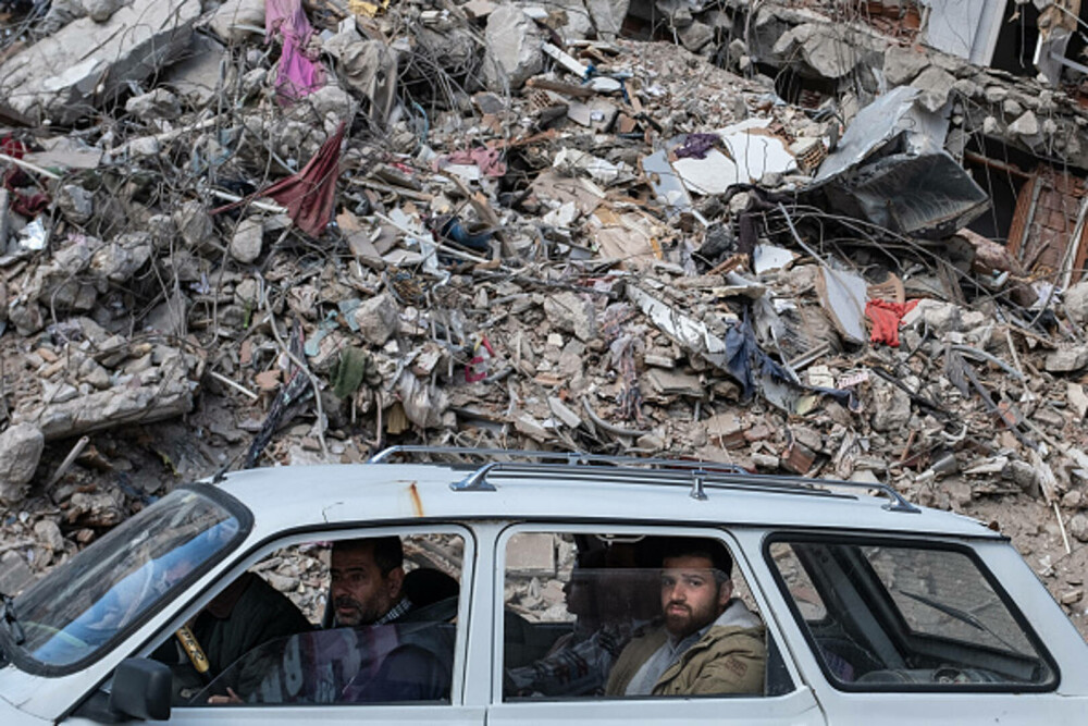 Turcia comemorează victimele cutremurului din 6 februarie 2023, cel mai grav dezastru din istoria modernă a ţării - Imaginea 16