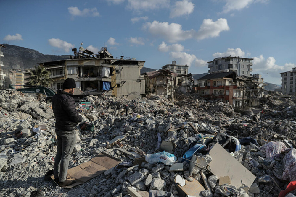Turcia comemorează victimele cutremurului din 6 februarie 2023, cel mai grav dezastru din istoria modernă a ţării - Imaginea 17