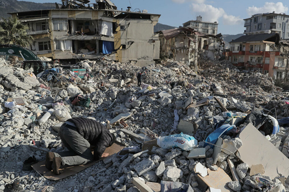Bilanţul cutremurelor din Turcia şi Siria a crescut. Au fost 6.210 de replici, sute de mii de apartamente au fost distruse - Imaginea 11