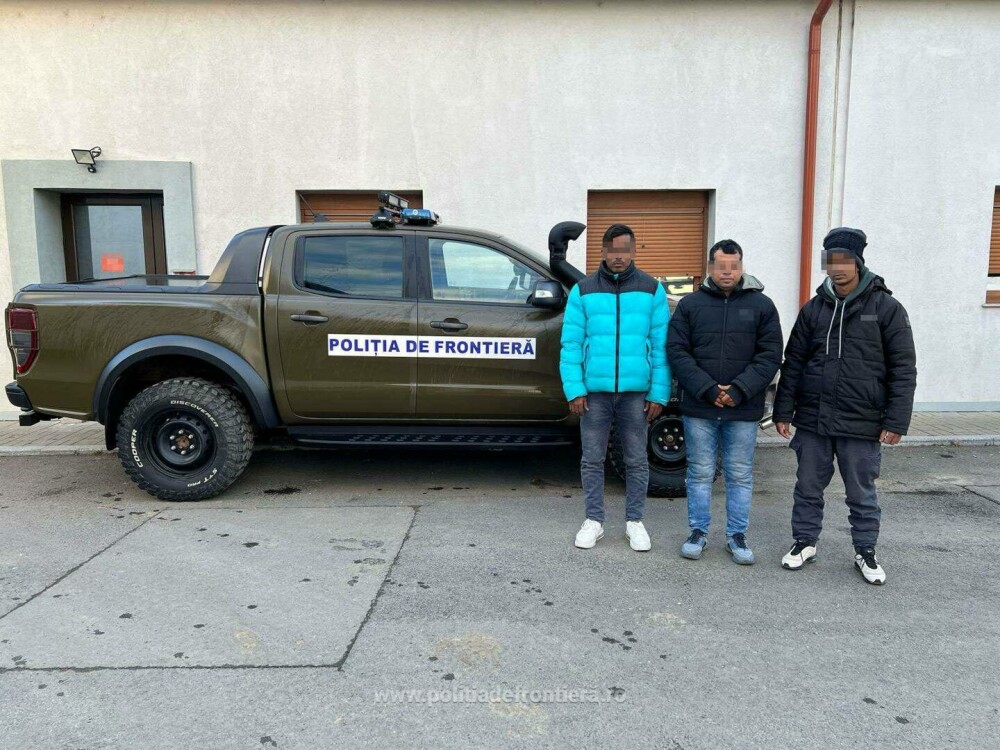 Ce au descoperit polițiștii din Timiș într-o remorcă, la granița cu Ungaria. Șoferul român este acum cercetat | FOTO - Imaginea 3