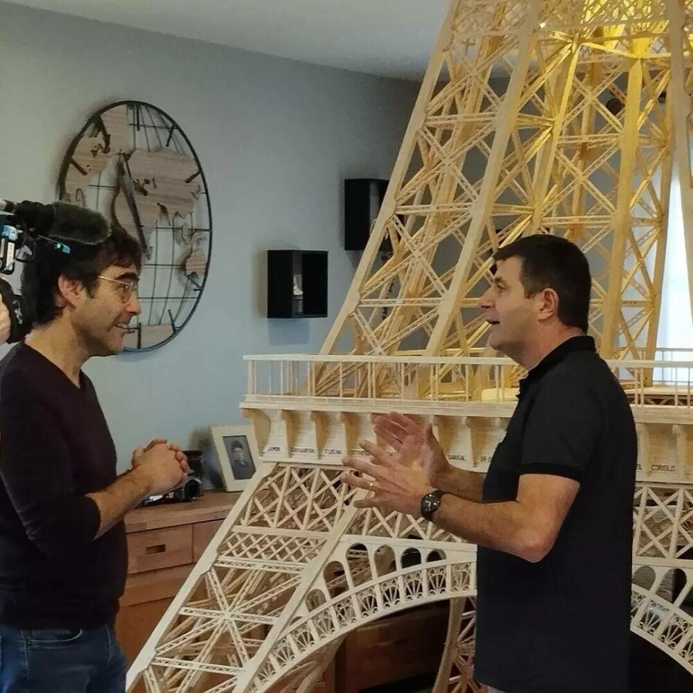 Răsturnare de situație în cazul francezului care a construit în 8 ani Turnul Eiffel din chibrituri, sperând la un record - Imaginea 4