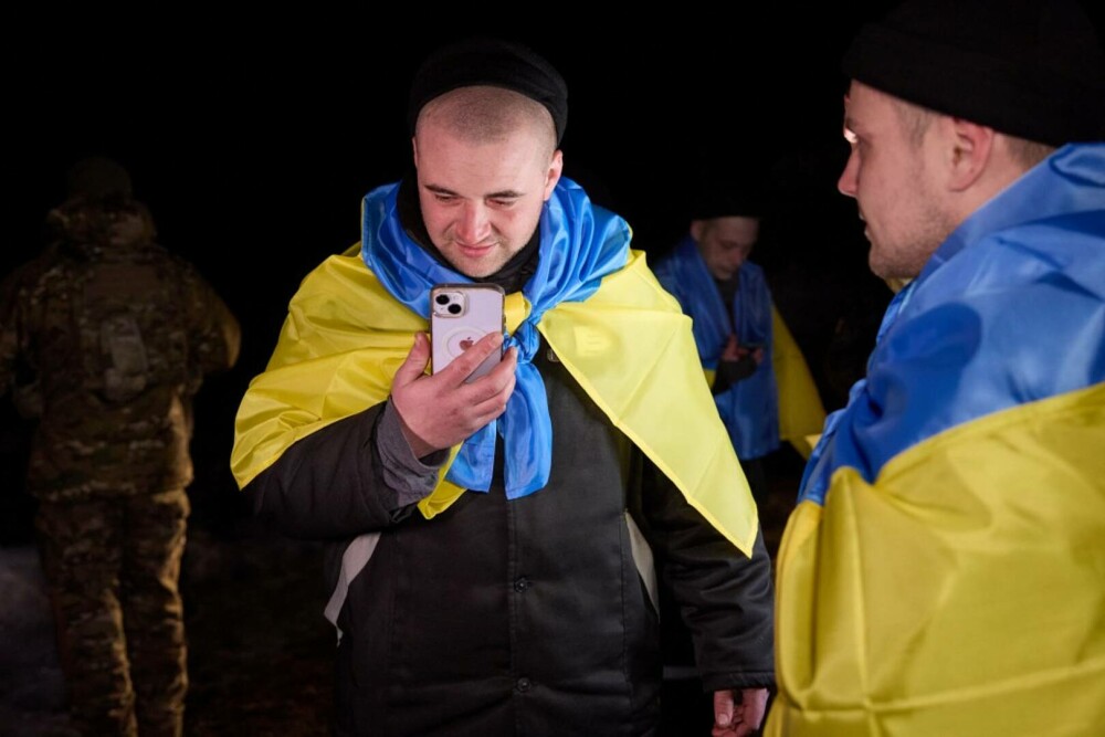Rusia şi Ucraina au făcut un nou schimb de prizonieri, eliberând fiecare câte 100 de oameni. FOTO - Imaginea 3