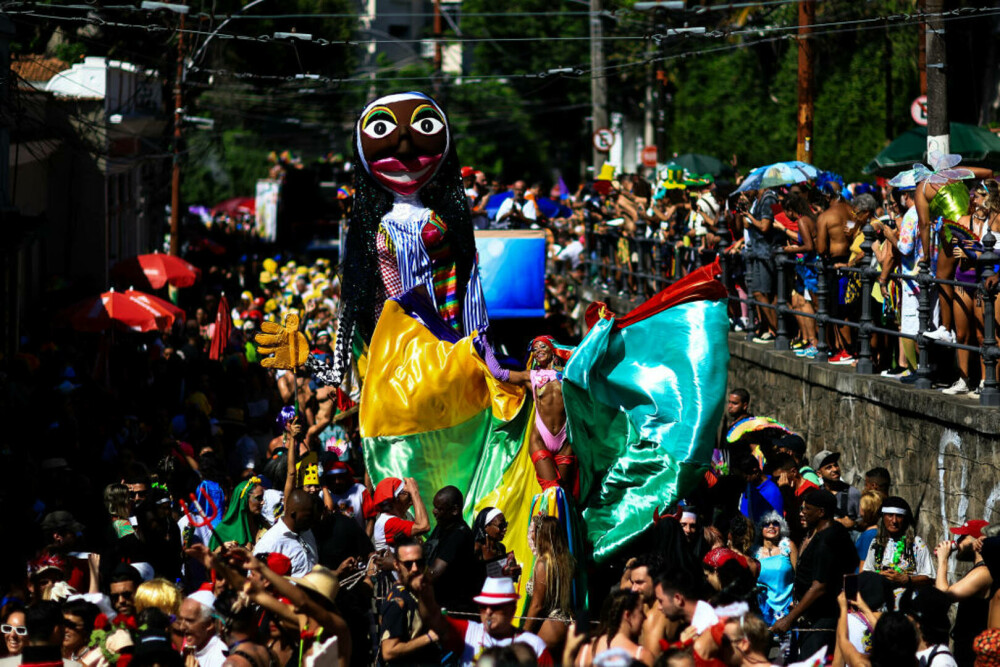Carnavalul de la Rio de Janeiro 2024 a început. Istorie, ritualuri, tradiție și fast | FOTO - Imaginea 24