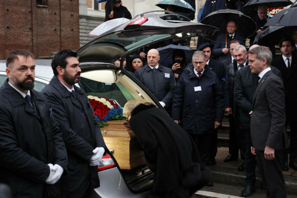 Vittorio Emanuele, fiul ultimului rege al Italiei, a fost înmormântat discret la Torino | FOTO - Imaginea 3