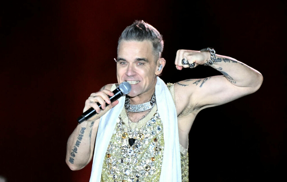 Momente nebunești cu Robbie Williams, în 30 de ani de carieră. Starul rock aniversează 50 de ani | FOTO - Imaginea 50