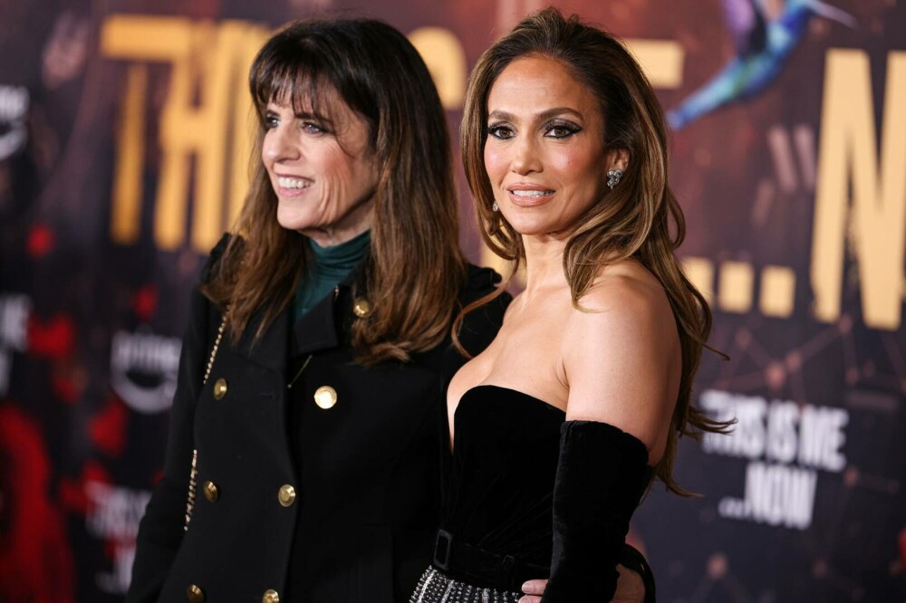 Jennifer Lopez a lansat filmul „This Is Me...Now: A Love Story” alături de soţul ei, Ben Affleck. GALERIE FOTO - Imaginea 7