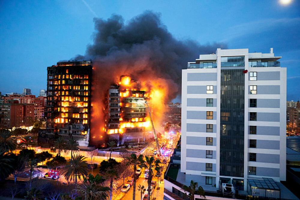 Incendiu devastator într-un complex rezidențial din Valencia, administrat de o româncă. Sunt cel puțin 4 morți și 14 răniți - Imaginea 10