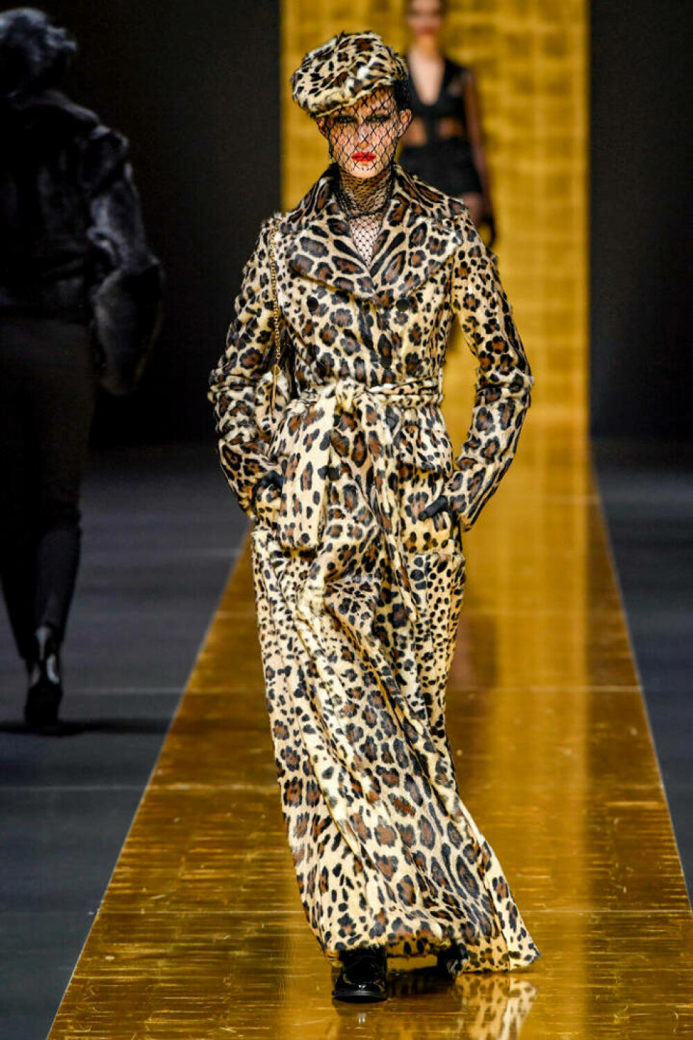 Săptămâna Modei de la Milano. Naomi Campbell și Eva Herzigova domină podiumul | GALERIE FOTO - Imaginea 6