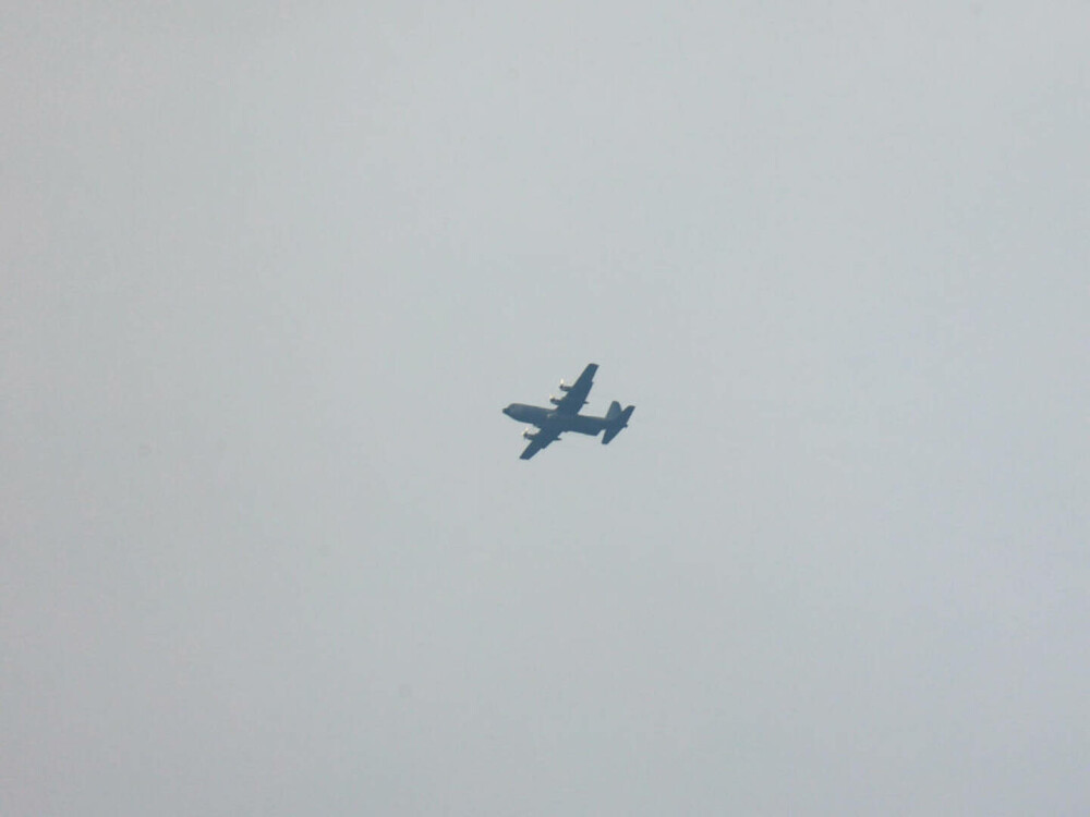 Mai multe avioane au aruncat din aer pachete în Fâșia Gaza. Ce se afla înăuntru. GALERIE FOTO - Imaginea 2