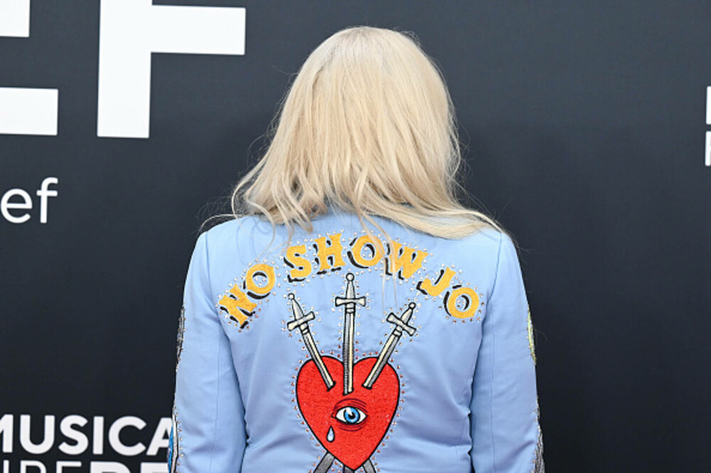 Cele mai neinspirate ținute purtate de vedete la Premiile Grammy. Artiștii care au dezamăgit pe covorul roșu. GALERIE FOTO - Imaginea 12
