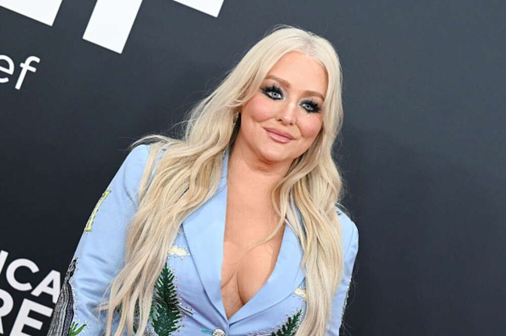 Cele mai neinspirate ținute purtate de vedete la Premiile Grammy. Artiștii care au dezamăgit pe covorul roșu. GALERIE FOTO - Imaginea 13