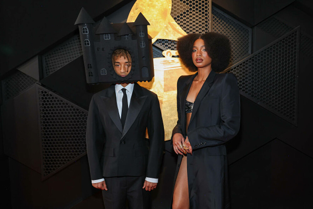 Cele mai neinspirate ținute purtate de vedete la Premiile Grammy. Artiștii care au dezamăgit pe covorul roșu. GALERIE FOTO - Imaginea 21