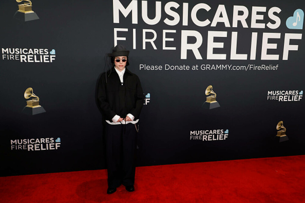 Cele mai neinspirate ținute purtate de vedete la Premiile Grammy. Artiștii care au dezamăgit pe covorul roșu. GALERIE FOTO - Imaginea 51
