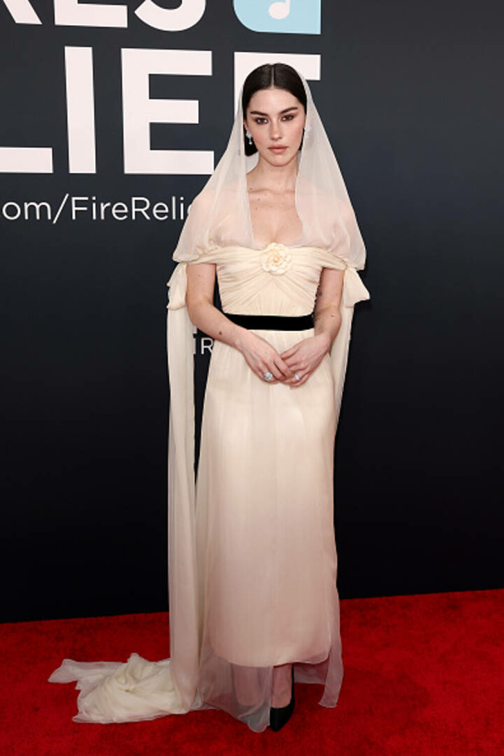 Cele mai neinspirate ținute purtate de vedete la Premiile Grammy. Artiștii care au dezamăgit pe covorul roșu. GALERIE FOTO - Imaginea 63