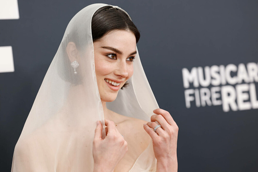 Cele mai neinspirate ținute purtate de vedete la Premiile Grammy. Artiștii care au dezamăgit pe covorul roșu. GALERIE FOTO - Imaginea 71