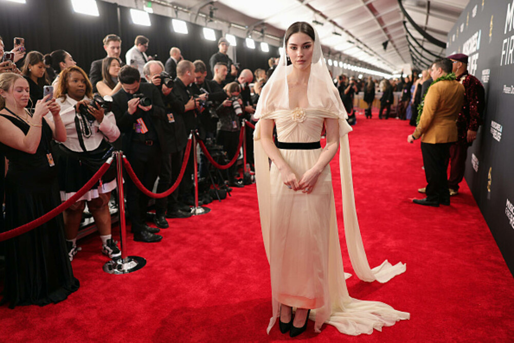 Cele mai neinspirate ținute purtate de vedete la Premiile Grammy. Artiștii care au dezamăgit pe covorul roșu. GALERIE FOTO - Imaginea 75