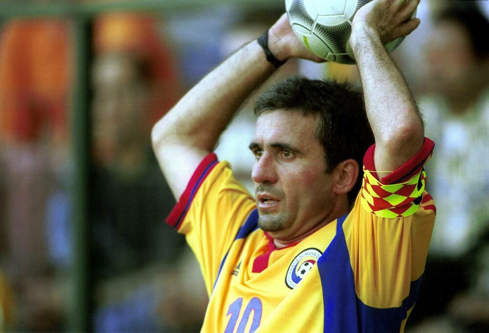 Gheorghe Hagi, „Regele fotbalului românesc”, a împlinit 60 de ani. Fotografii inedite din cariera sa. GALERIE FOTO - Imaginea 2