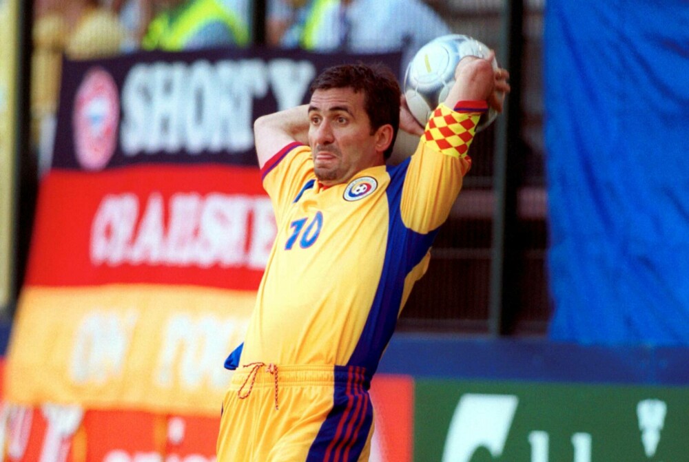Gheorghe Hagi, „Regele fotbalului românesc”, a împlinit 60 de ani. Fotografii inedite din cariera sa. GALERIE FOTO - Imaginea 4